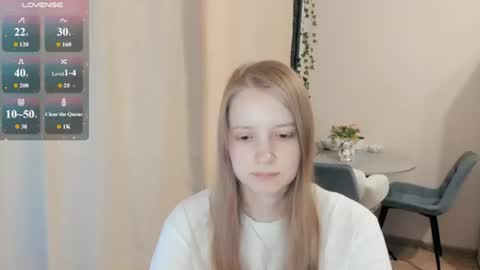 Alya online show from July 28, 2026, 2:13 pm