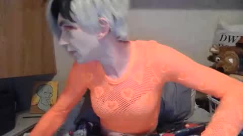 Alisha online show from April 30, 2026, 10:58 pm