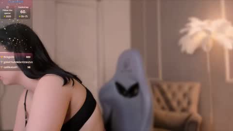 Alisia online show from March 9, 2025, 12:09 pm