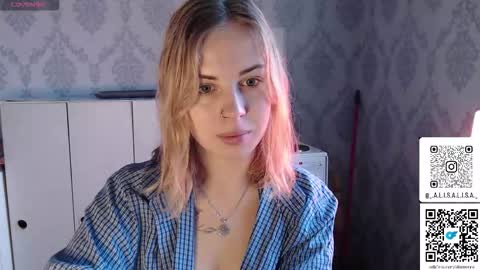 Alisa online show from December 4, 2025, 8:34 am