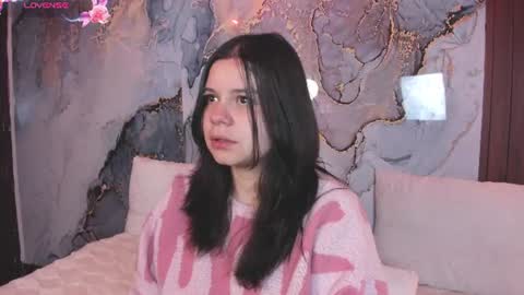 Snapshot of alissa_cute1 chatting on August 3, 2026, 2:10 am Mia online show from August 3, 2026, 2:10 am