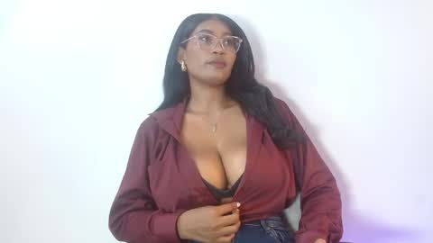 Snapshot of alissa_smith_ chatting on April 28, 2026, 1:27 pm alissa_smith_ online show from April 28, 2026, 1:27 pm