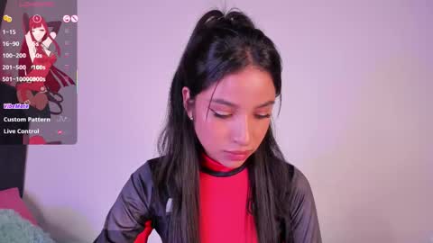 Mara  Isabel online show from December 20, 2025, 9:11 pm