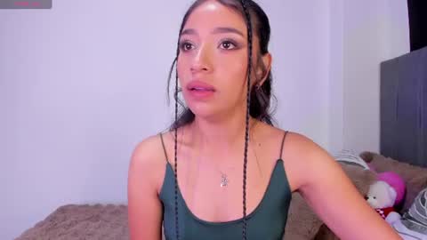 Mara  Isabel online show from July 28, 2026, 7:15 pm