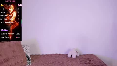 Snapshot of alissarose_1 chatting on April 28, 2026, 7:52 pm alissarose_1 online show from April 28, 2026, 7:52 pm