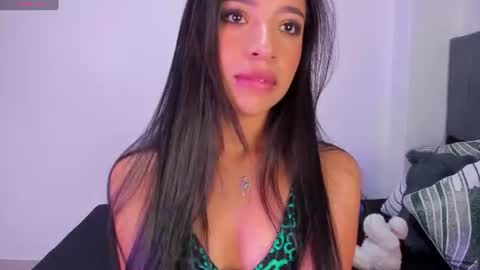 alissarose_1 online show from June 20, 2026, 12:36 am