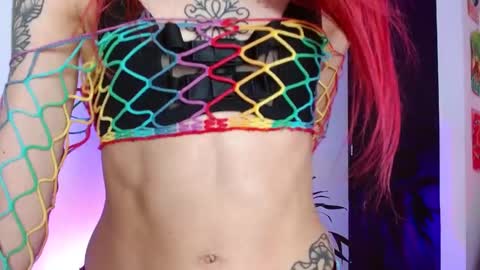 alissesallie_ online show from January 31, 2025, 2:37 am