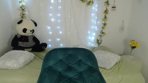 Snapshot of alisson_7 chatting on March 2, 2026, 11:06 am Alisson online show from March 2, 2026, 11:06 am