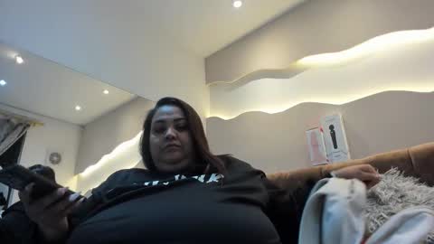 Alisson online show from January 15, 2026, 11:15 am