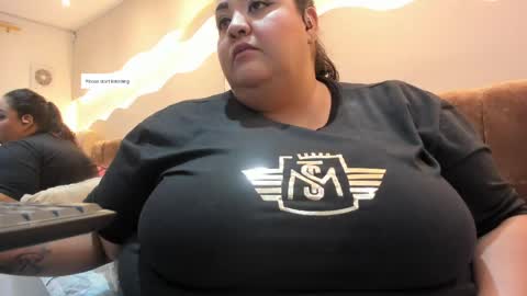 Snapshot of alisson_am chatting on April 23, 2026, 12:29 pm Alisson online show from April 23, 2026, 12:29 pm