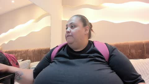 Snapshot of alisson_am chatting on May 1, 2026, 11:59 am Alisson online show from May 1, 2026, 11:59 am