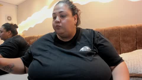 Snapshot of alisson_am chatting on May 20, 2026, 11:38 am Alisson online show from May 20, 2026, 11:38 am