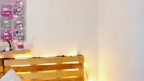 Alisson  online show from December 8, 2024, 11:29 pm