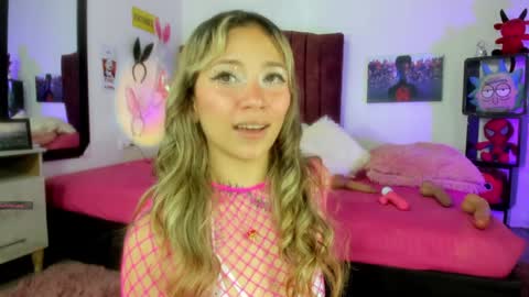 Alisson IG alisson zafiro27 online show from February 2, 2025, 6:04 am