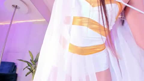 Alisson online show from October 21, 2025, 5:24 pm