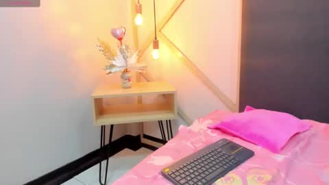 alissonmartin online show from February 27, 2025, 3:05 pm