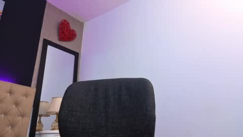 alissonrose3 online show from May 20, 2026, 10:27 pm