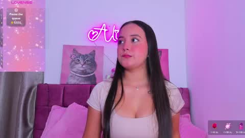 Snapshot of alissonsweet18_ chatting on May 25, 2026, 1:50 pm Alisson online show from May 25, 2026, 1:50 pm