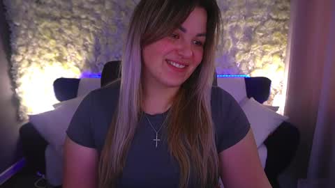 Snapshot of alissyagrayy chatting on May 12, 2026, 12:46 pm alissyagrayy online show from May 12, 2026, 12:46 pm