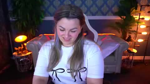 Snapshot of alissyagrayy chatting on June 19, 2026, 12:42 pm alissyagrayy online show from June 19, 2026, 12:42 pm