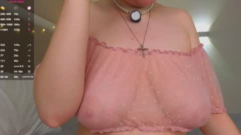 Snapshot of alistria chatting on July 7, 2026, 7:23 am Alisa online show from July 7, 2026, 7:23 am