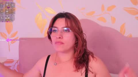 Alix online show from April 17, 2026, 8:45 pm