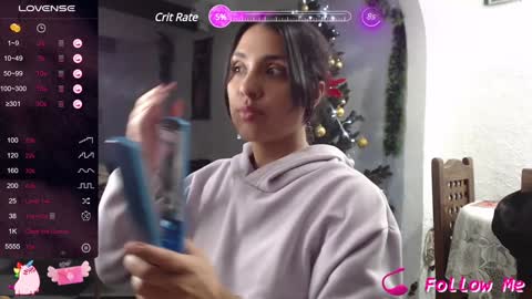 Snapshot of alix_beltran chatting on December 17, 2024, 1:29 am Alix online show from December 17, 2024, 1:29 am