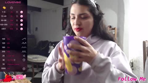 Snapshot of alix_beltran chatting on February 5, 2025, 2:29 am Alix online show from February 5, 2025, 2:29 am