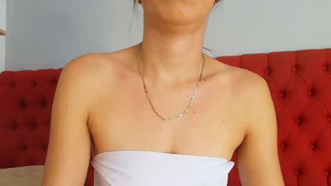 Snapshot of alix_rada chatting on May 21, 2026, 7:10 pm Ali online show from May 21, 2026, 7:10 pm