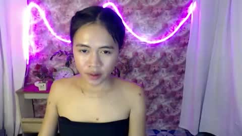 Snapshot of aliyahfoxs chatting on April 24, 2026, 9:34 am ALIYAH SOO online show from April 24, 2026, 9:34 am