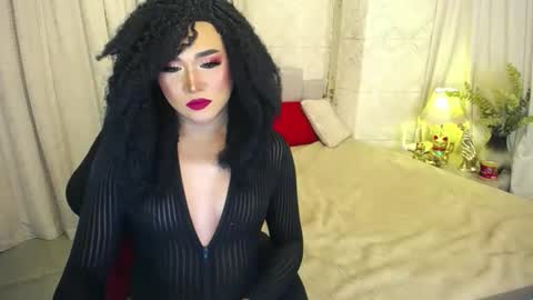 Snapshot of aliyahhugecock chatting on May 17, 2026, 4:47 pm Aliyah online show from May 17, 2026, 4:47 pm