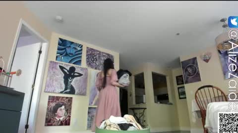 Snapshot of alizezaide chatting on May 10, 2026, 7:52 pm Alize Zaide online show from May 10, 2026, 7:52 pm