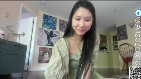 Snapshot of alizezaide chatting on May 21, 2026, 7:43 pm Alize Zaide online show from May 21, 2026, 7:43 pm