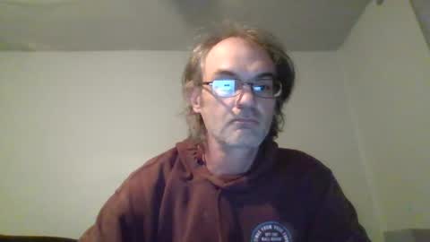 Snapshot of aljj81 chatting on May 3, 2026, 1:44 am J online show from May 3, 2026, 1:44 am