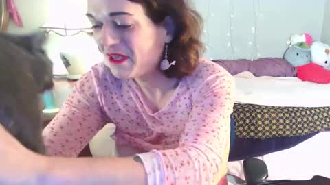 Snapshot of all_of_oyl chatting on November 5, 2025, 2:55 am All of Oyl online show from November 5, 2025, 2:55 am