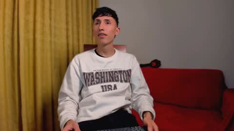 Snapshot of allangil chatting on December 11, 2024, 7:09 am Allan online show from December 11, 2024, 7:09 am