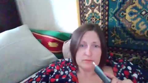 Snapshot of allasowinskaya chatting on April 17, 2026, 9:34 am AllaSowinskaya online show from April 17, 2026, 9:34 am