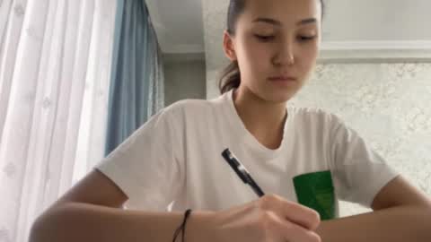 Snapshot of allenargudin chatting on December 17, 2025, 8:31 am Fatima online show from December 17, 2025, 8:31 am