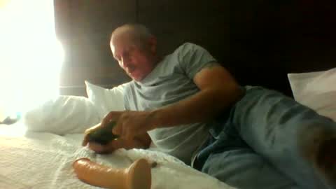 Snapshot of allenmarrsinncs chatting on July 2, 2026, 3:23 am allenmarrsinncs online show from July 2, 2026, 3:23 am