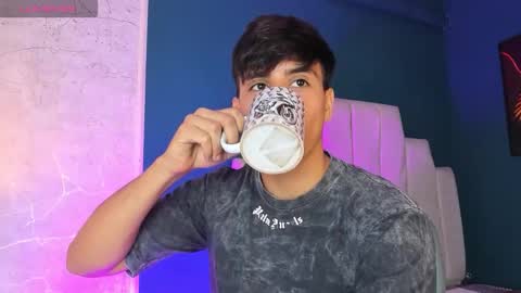 Allex online show from December 16, 2025, 3:44 am