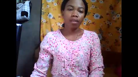 alliciax632770q online show from April 24, 2026, 10:50 am