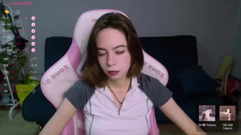 Snapshot of allie_hazie chatting on January 13, 2025, 11:06 pm alice online show from January 13, 2025, 11:06 pm