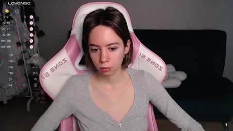 Snapshot of allie_hazie chatting on October 24, 2025, 1:35 am alice online show from October 24, 2025, 1:35 am