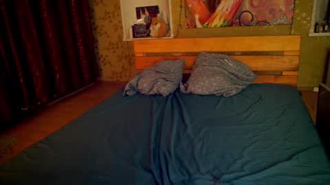 Snapshot of allison_cuty chatting on November 26, 2025, 9:16 pm Allison online show from November 26, 2025, 9:16 pm