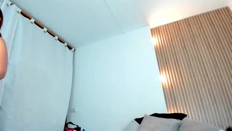 allison_fosther online show from October 1, 2025, 3:01 am