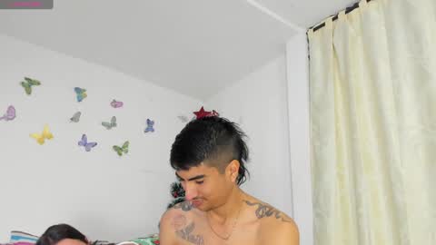 AllisonJustin online show from December 4, 2024, 1:14 am