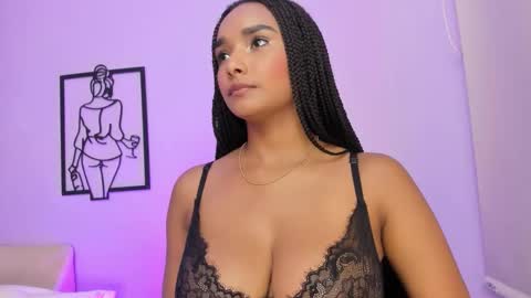 Snapshot of allisonn_bell chatting on November 30, 2025, 8:35 pm Allison online show from November 30, 2025, 8:35 pm