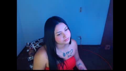 Alisson online show from April 24, 2026, 5:43 am