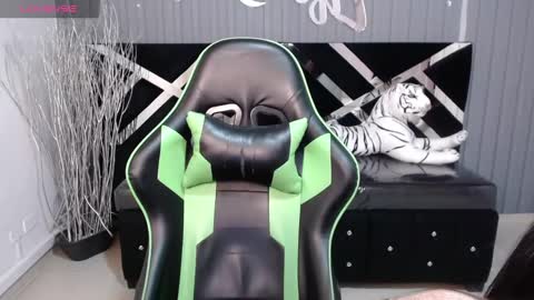 Allisson online show from January 22, 2025, 3:41 am