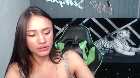 Allisson online show from February 1, 2025, 6:32 am